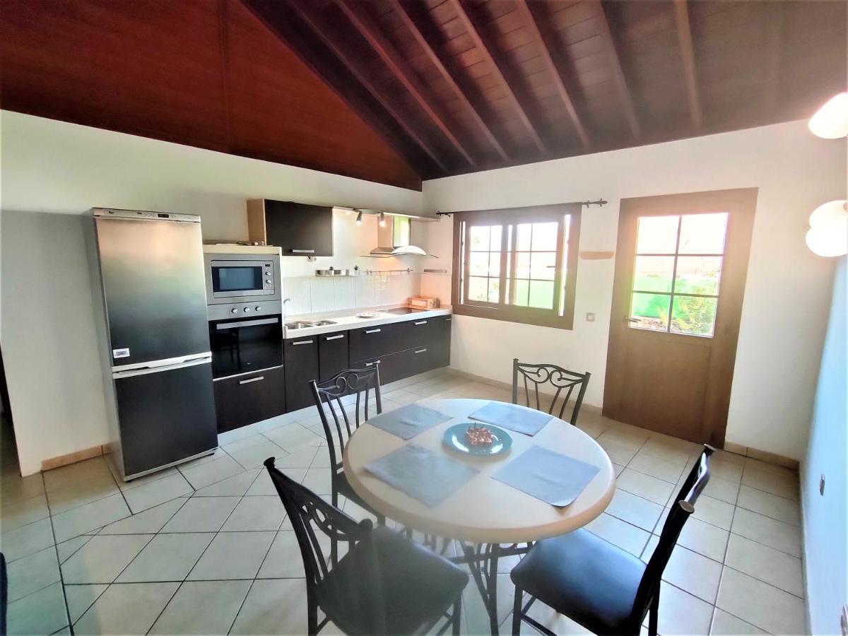 Iam Villaverde La Oliva Exterior photo